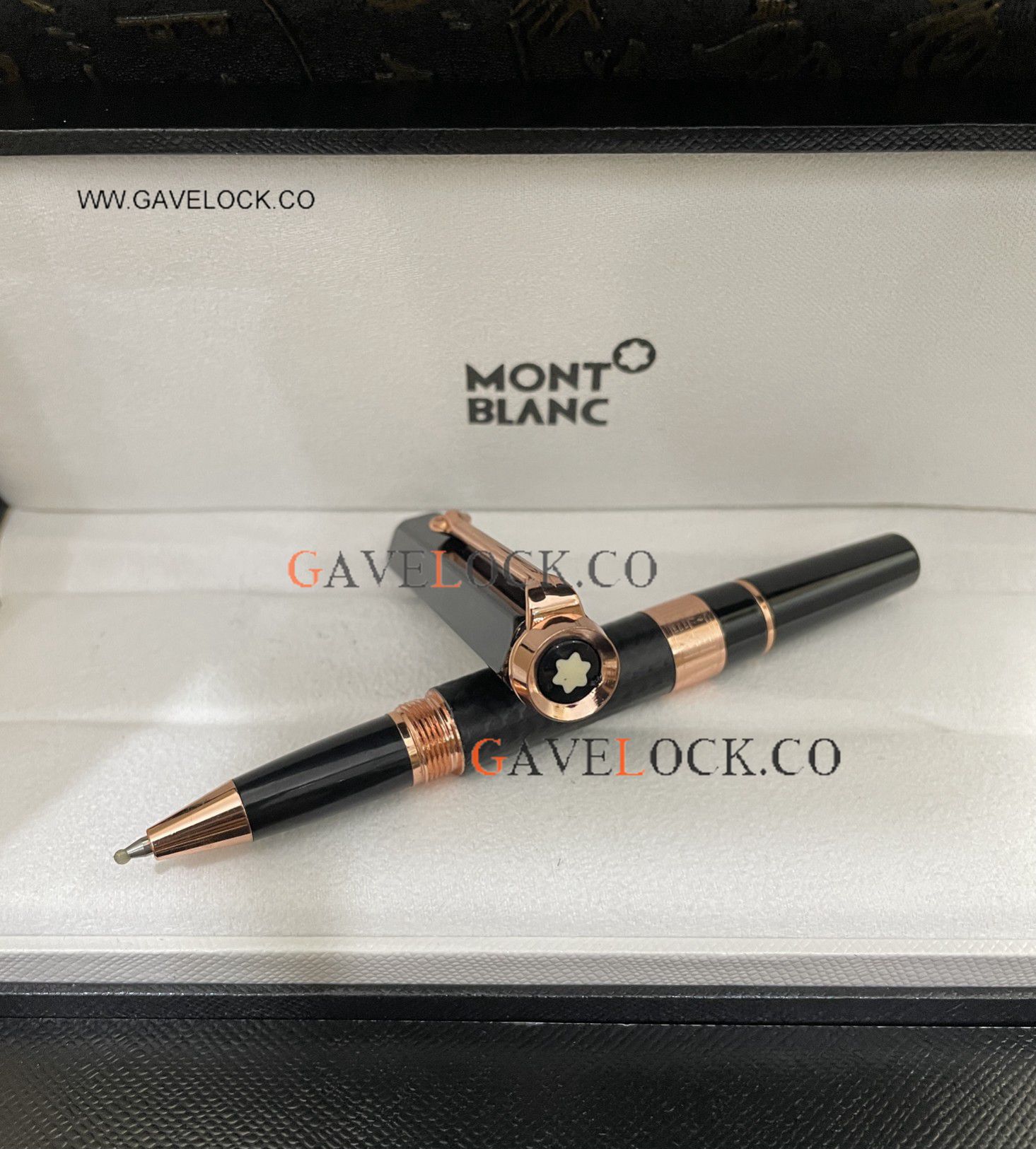 AAA Copy Montblanc Shakespeare Rose Gold Rollerball Pen